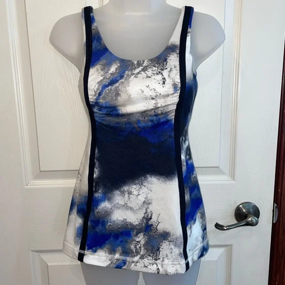 LULULEMON Wholehearted Women's Tank Top Milky Way Galaxy Blue Size 4 - Picture 2 of 4